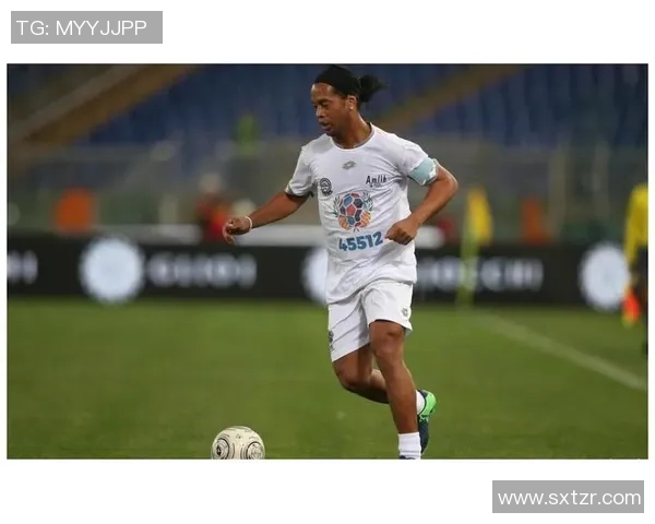 小罗如何在伤病困扰中重塑自我成就足球巨星的传奇之路